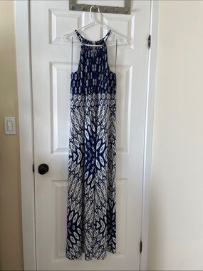 Jessica Ikat tribal white blue travel friendly resort beach dress 14